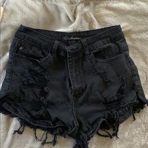 Black distressed kancan shorts